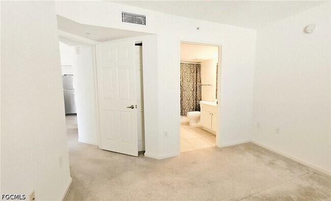 Building Photo - 4105 Residence Drive