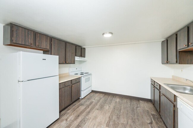 Interior Photo - Landmark Apartments