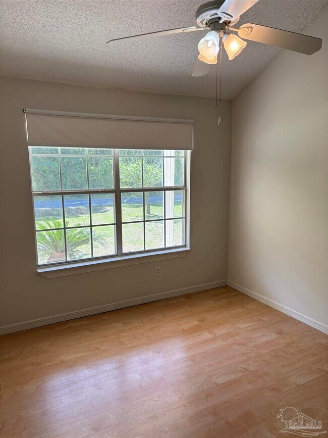 Building Photo - 7145 8 Mile Creek Rd