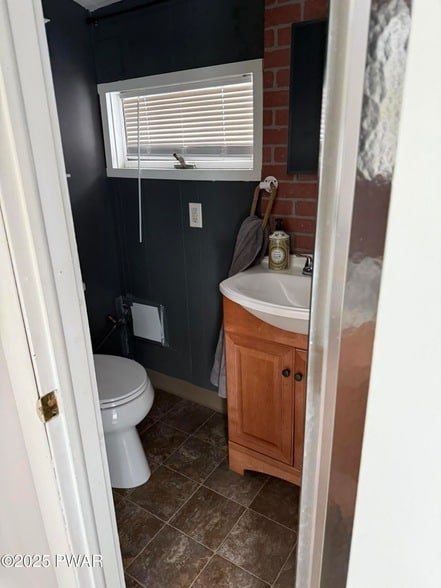 Building Photo - 14 Third Road Unit