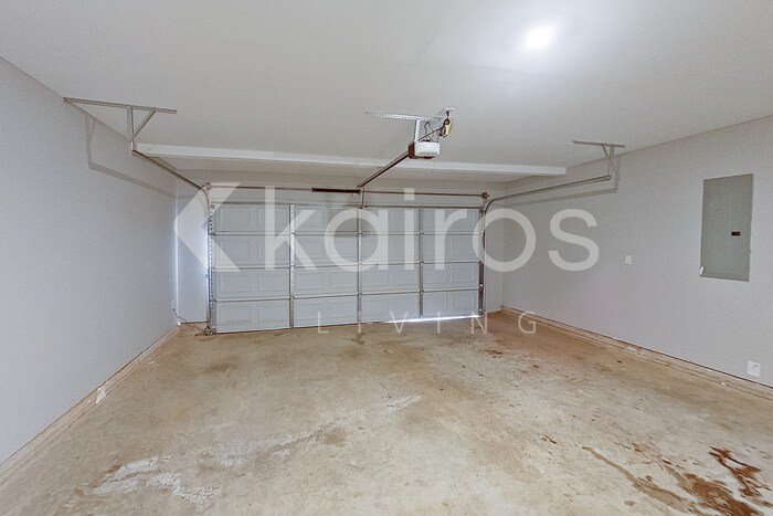 Building Photo - 357 Hawthorn Trail