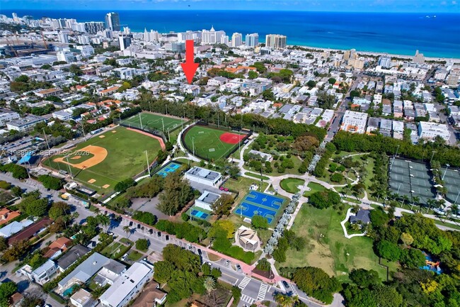 Building Photo - 1428 Euclid Ave