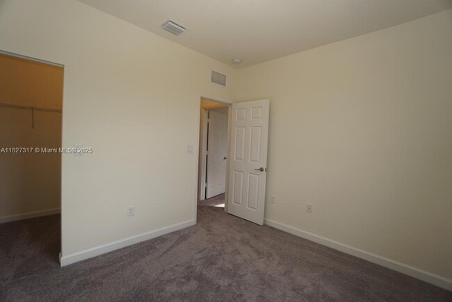 Building Photo - 10911 W 33rd Ln