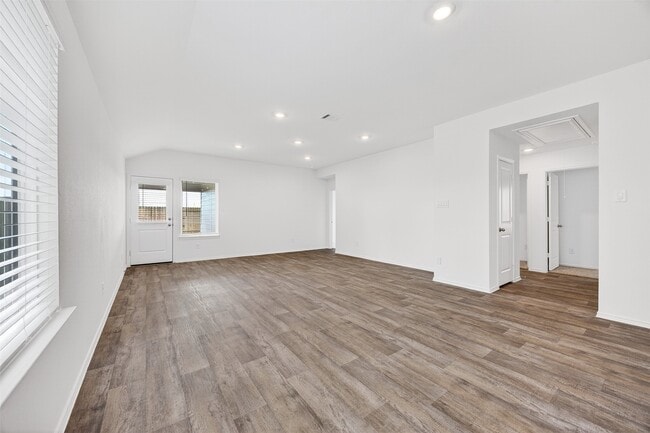 Building Photo - 3710 Marino Mile Dr