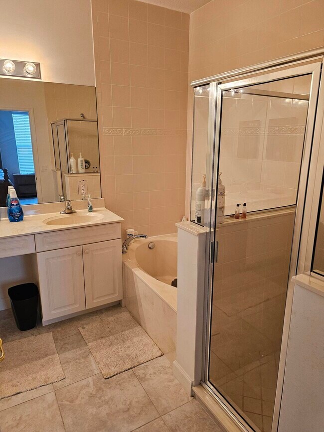 Building Photo - 10451 SW Academic Way