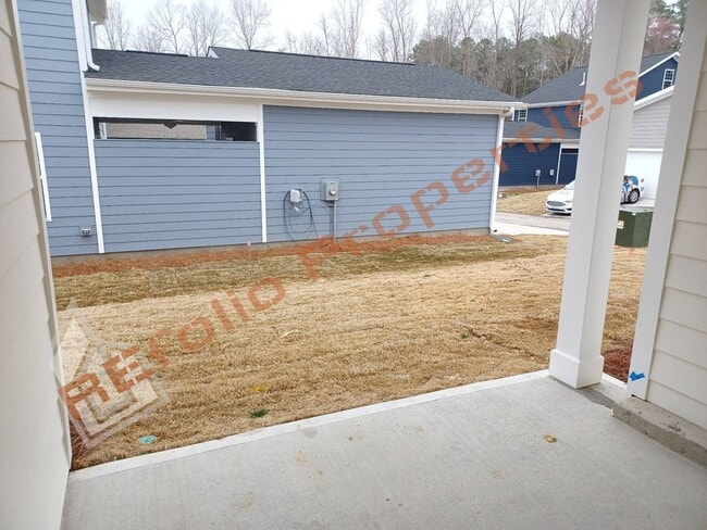 Building Photo - 9104 Kitchin Farms Wy