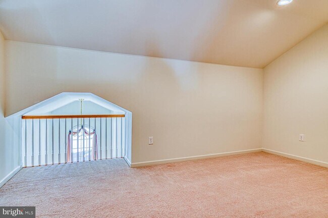 Building Photo - 1802 Schindler Dr