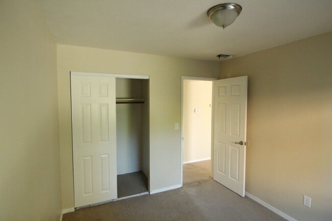 Building Photo - Beautifully Renovated 2 Bedroom 1-Bath Apartment – Private Patio • Downstairs Unit • Prime Location