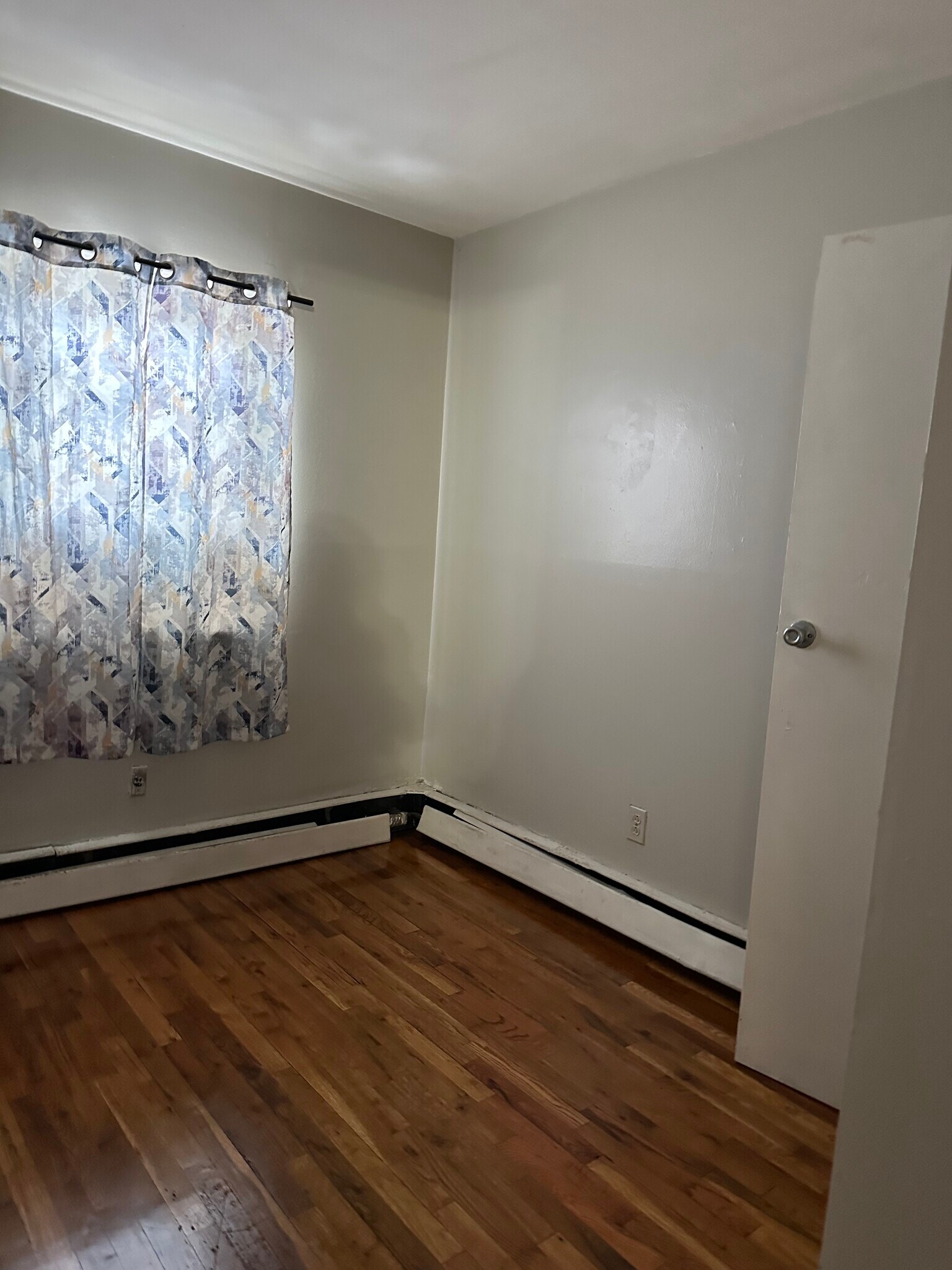 Building Photo - 18637 140th Ave