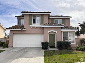 Building Photo - Large 4 bed 2.4 bath home for rent