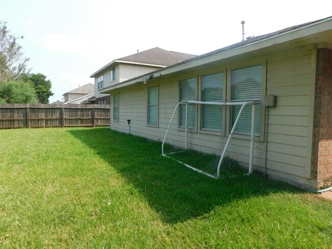 Building Photo - 3334 Pebble Beach Ln