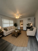 Building Photo - 2114 Ferrol St