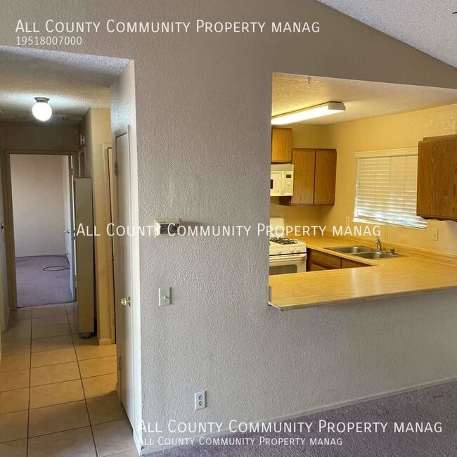 Building Photo - 73856 Sunnyvale Dr