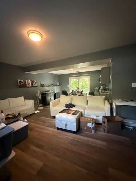 Living room - 94 Ebenezer Church Rd