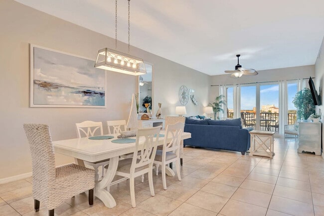 Building Photo - 530 S Gulfview Blvd