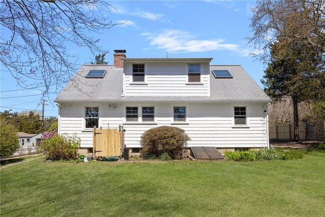 Building Photo - 153 Hamilton Ave