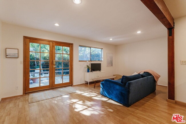 Building Photo - 4450 Alla Rd