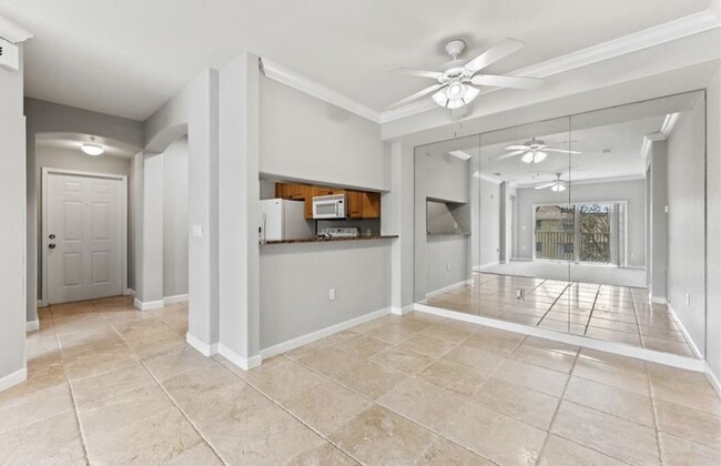 Dining space - 13141 Bella Casa Cir