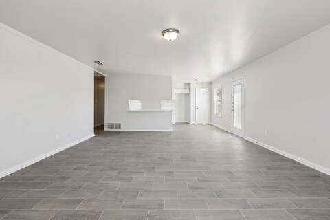 Building Photo - 7020 Green Ridge Trl