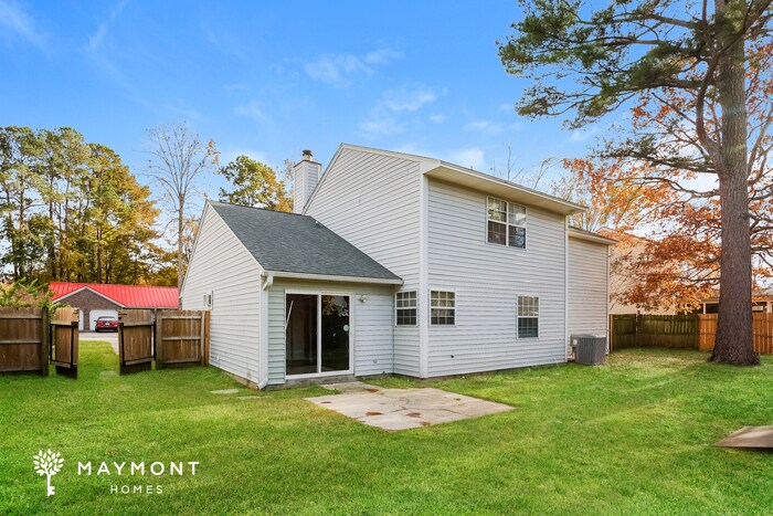 Building Photo - 815 Doulton Ln