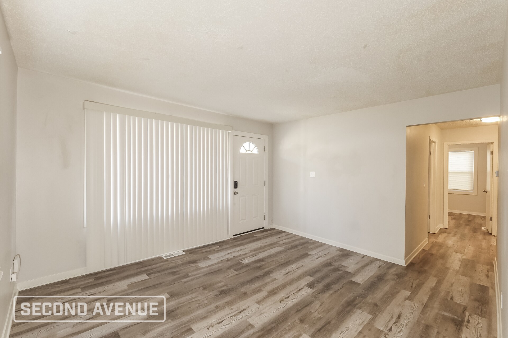 Building Photo - 5622 Indiana Ave