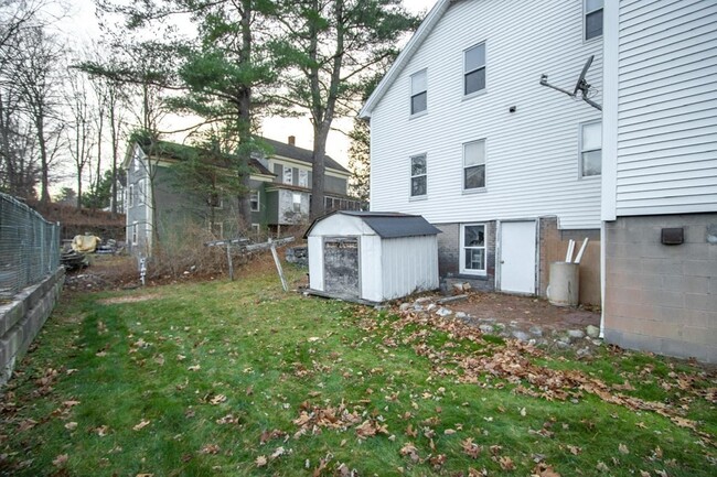 Building Photo - 5 Comins Pond Rd
