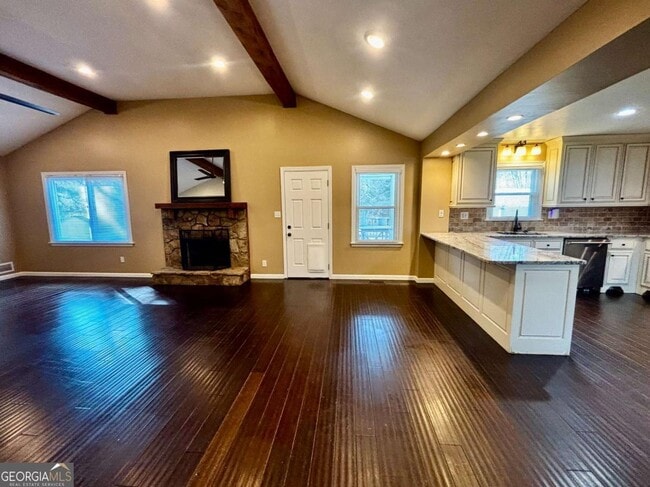 Building Photo - 125 Lantern Ridge Ct