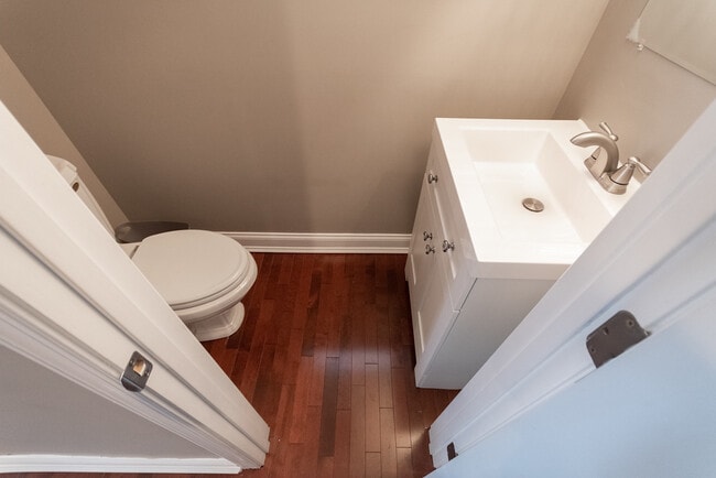 Building Photo - 6502 Parkway Ct