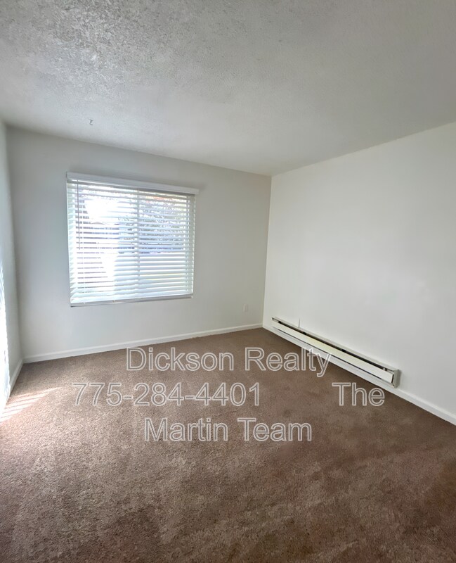 Building Photo - 3942 Clear Acre Ln