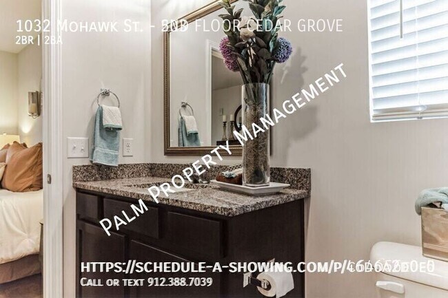 Building Photo - 1032 Mohawk St