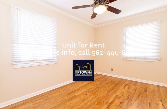 Building Photo - 2115-2117 W 103rd Pl