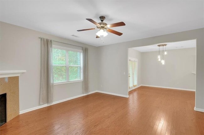 Building Photo - 212 Madison Ave