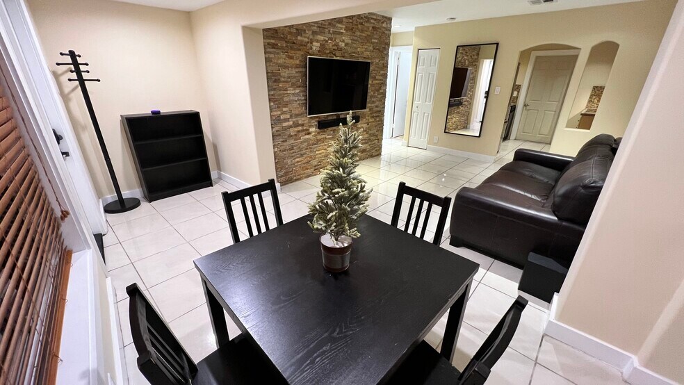 Dining/Living Area - 2730 NW 170th St
