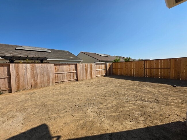 Building Photo - New construction 3 bedroom in Lodi!