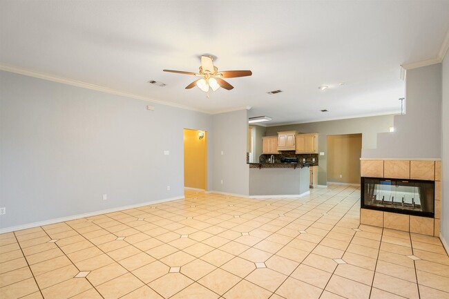 Building Photo - 117 White Feather Trail