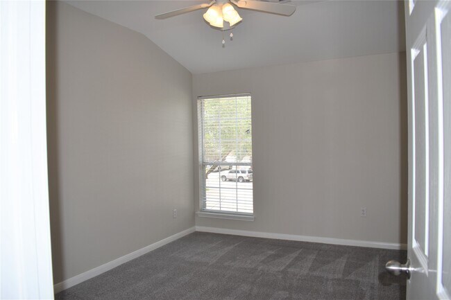 Building Photo - 19207 Cedarsham Ln
