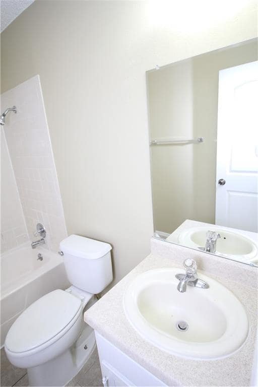 Building Photo - 12331 Alderbrook Dr