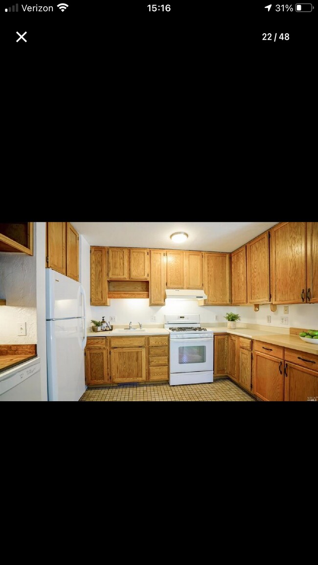 Building Photo - 112 Antonette Ave