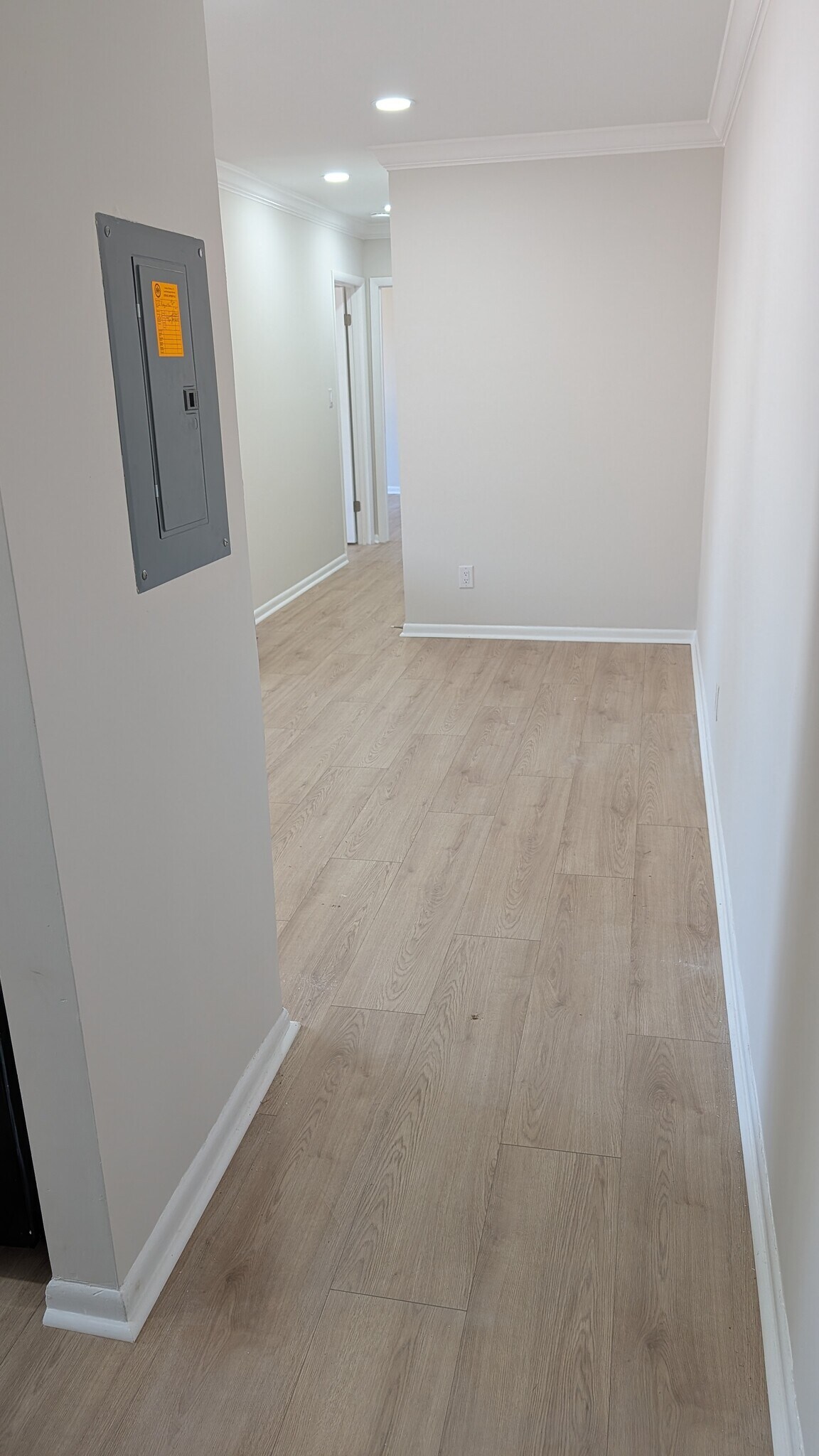 Building Photo - 6431 Richmond Hwy