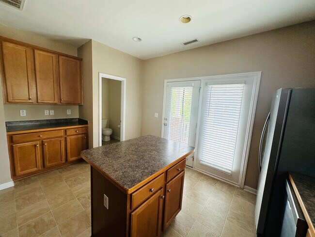 Building Photo - 232 Broadgait Brae Road