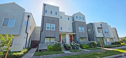 Building Photo - 4120 Beechcraft Way