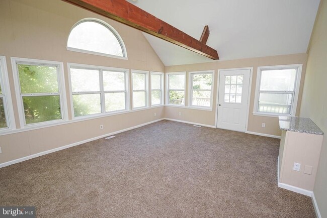Building Photo - 5679 Anchor Pl
