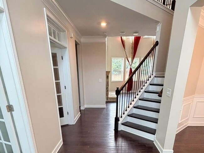 Building Photo - 5325 Chesire Ct