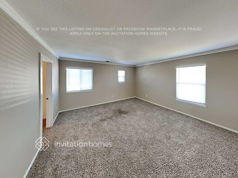 Building Photo - 33087 Rose Quartz Cir