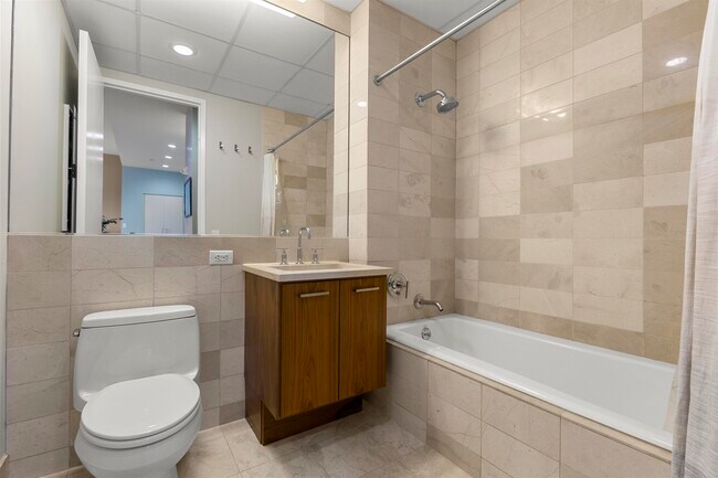 Building Photo - 4 Beacon Way