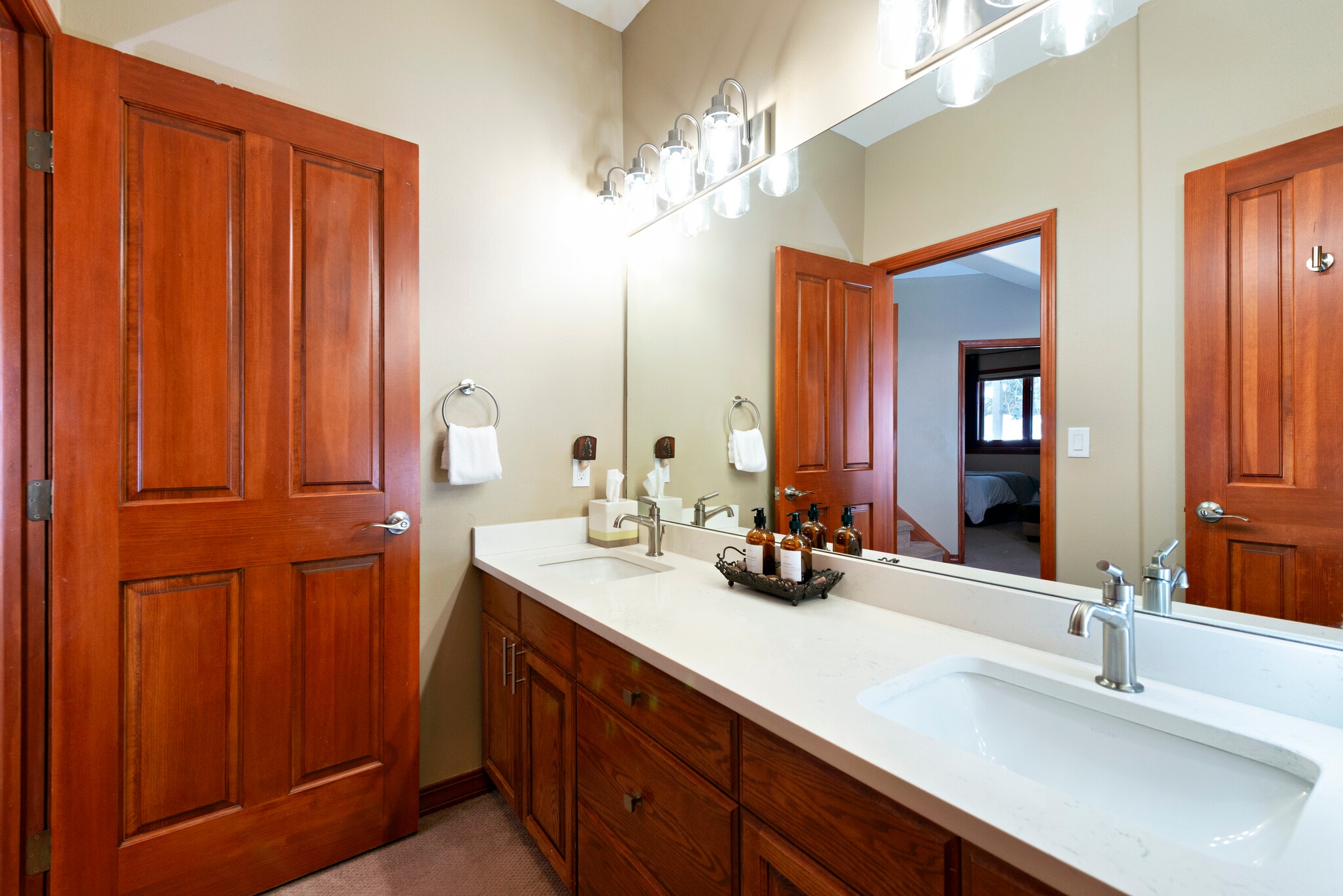 Building Photo - 2655 Windward Way