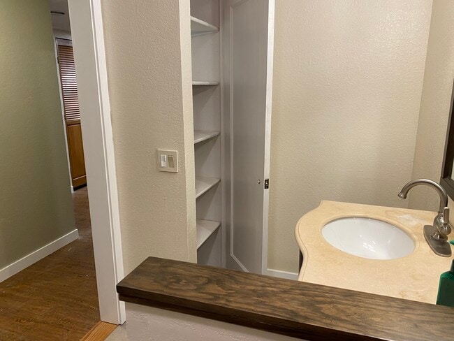 Building Photo - 8407 18th Ave W