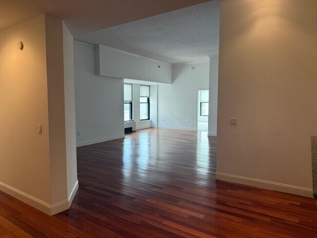 Building Photo - 29 Lecount Pl