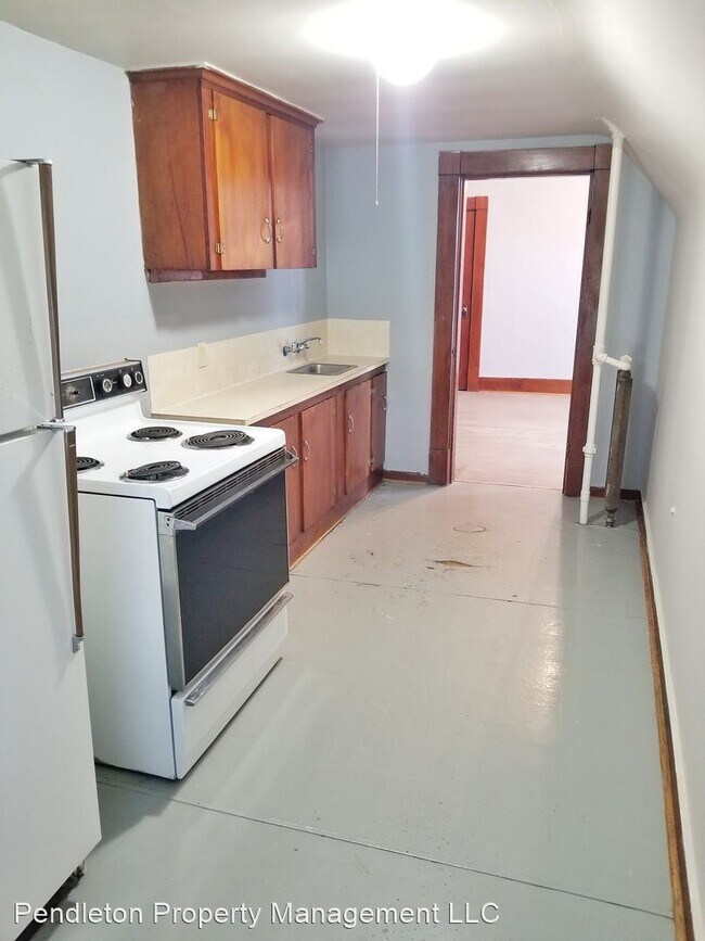 Studio, 1 bath House 111 SE 5th 3 111 SE 5th St Pendleton OR 97801 Apartment Finder