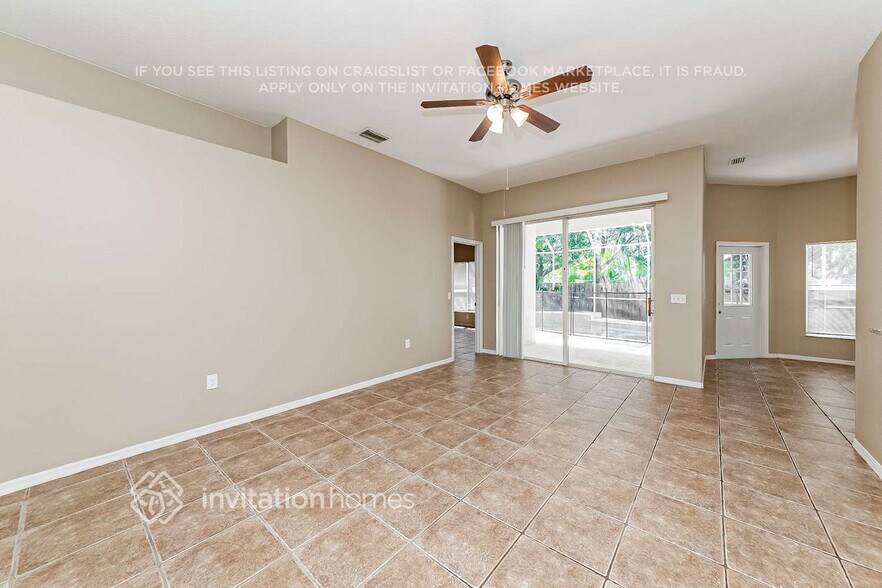 Building Photo - 6234 White Clover Cir
